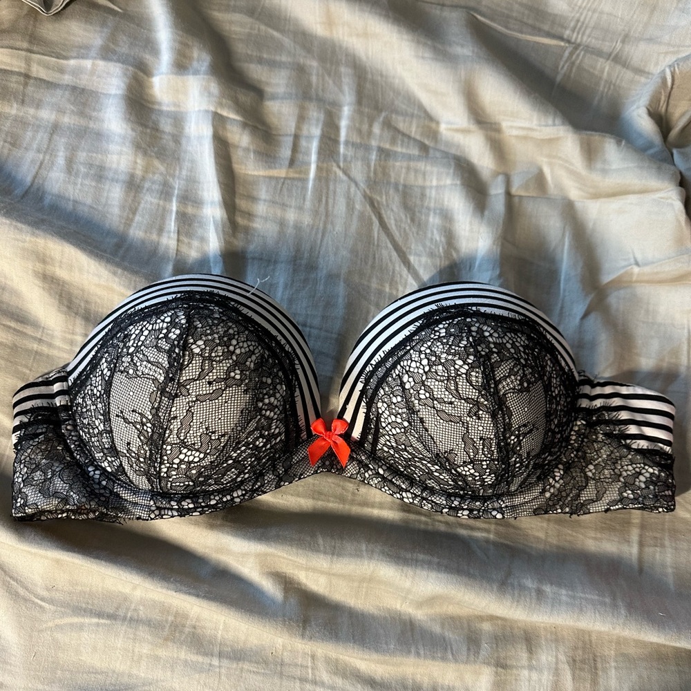 Victoria's Secret Women's Very Sexy Strapless Bra 34C